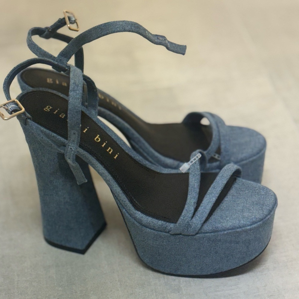 Gianni Bini Denim Blue Platform Sandals